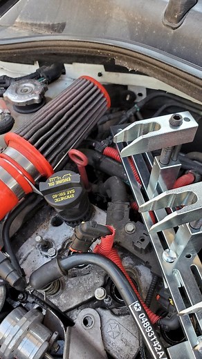 Nikita | Mechanic on Instagram: "Part 1: How to use a $600 multi-air spring compressor tool! Follow me! I'm a #femalemechanic and shop owner livin' in a school bus. #fiat #howtoautomotive"
