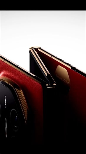 Folding Phones Problem In Real Life 😞