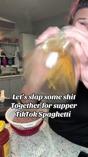 Let’s slap some shit together for supper 🙌 – TikTok spaghetti edition! Fast, cheesy, a little messy #letsslapsomeshittogetherforsupper #tiktokspaghetti #easyrecipe #easyweeknightmeals #easymeal