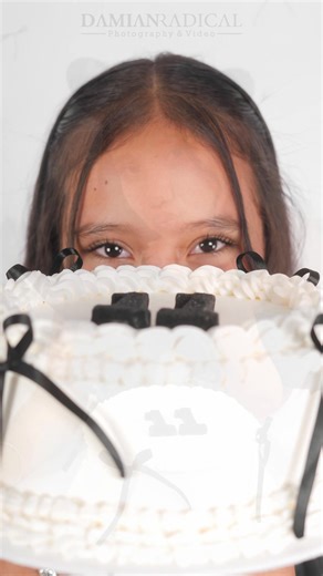 Feliz parpadeo Isa ❤️ | Damian Radical Photography & Video