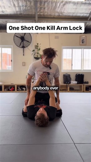 Chris Bones - Professor of Jiu Jitsu on Instagram: "This is how I teach it to my students. From a lunch time class at my Academy @zeropointsydney"