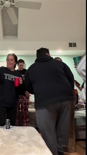 HAPPY NEW YEAR!!!! #fyp #newyear #tiktok #karaoketiktok #famous