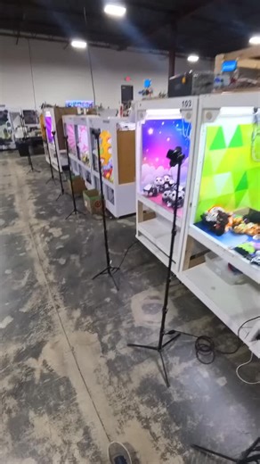 ClawCraziness on Instagram: "ALL of my online claw machines broke! #clawmachine #winning #arcadegames #arcadehacks #clawcraziness #clawcrazy #onlinearcade #gaming #keymaster #coinpusher #fyp"