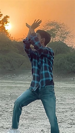 phoolon 🌹ki malika hai pariyon ki rani 👑hai meri mehbooba 🫶😇| #dance #trendingshorts #fyp #love