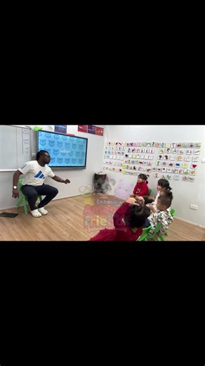class rules 1 & 2 #ClassroomRules #ESLKids #Kindergarten #Preschool #English #ClassroomManagement
