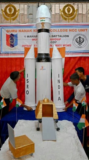 India's Chandrayaan-3 Is First Lander on Moon's South Pole | Tech Times | Facebook