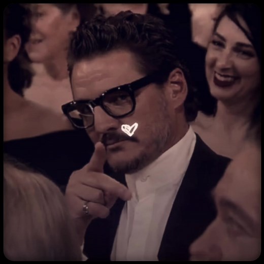 Pedro Pascal and Lizzie: The Ultimate Adorable Duo | Oscars 2023