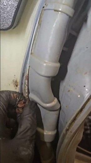 SAMSUNG front load washer:door boot replacement. Removing the old gasket. #appliancerepair #samsung