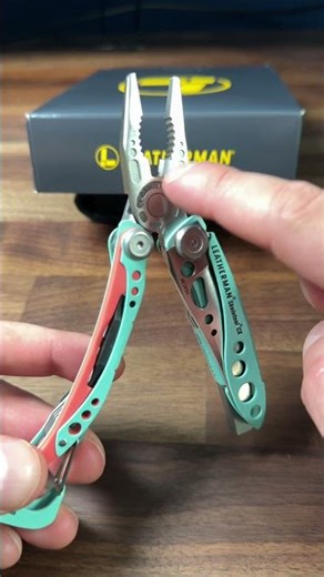 Leatherman Skeletool 19-in-1 multi-tool #leatherman #leathermantools #multitool Tools