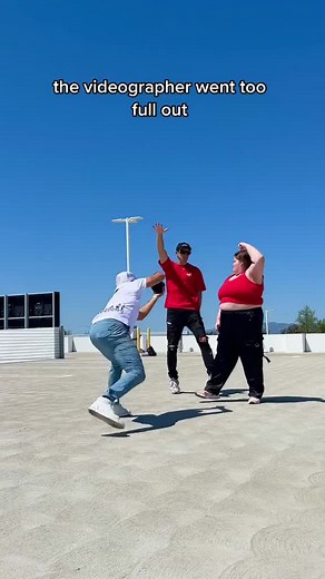 bsck with my favorite people🫶🏻