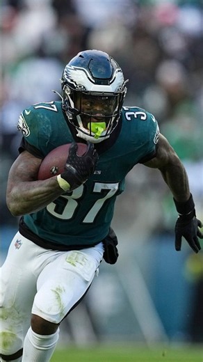 Best Eagles Player At Training Camp: Tank Bigsby 👀