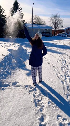 Let it go❄️ Full dance on our #dance channel! #dancealong #disney #frozen