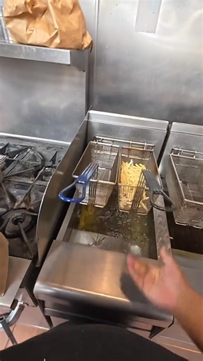 “LIVE Incentive Program Explained: Get Paid to Stream 💸📲🔥” | Burgerguy