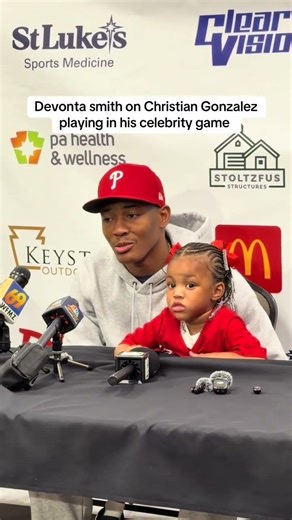 Devonta smith on Christian Gonzalez playing in his celebrity game #symonewiththesports #eagles