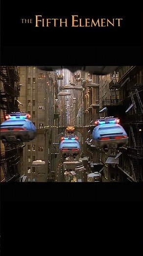 "Flying Car Chase" | THE FIFTH ELEMENT | 1997 | #thefifthelement #movie #scifi #brucewillis #shorts