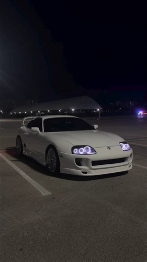 Toyota Yaris Bouncing Yaris #Toyota #yaris #supra#mk4#celica#car#cars#meme#supramk4#jdm#gt4#bouncing