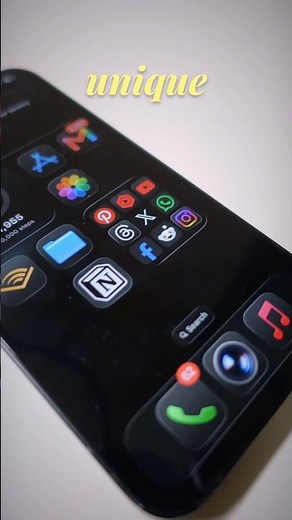 This is how I customise my Home Screen folders!