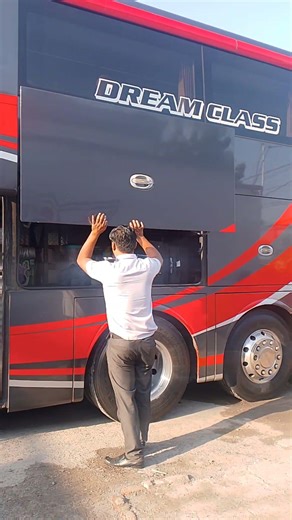 luxury bus j99 bagasi super besar.#shortvideo #busmania #juragan99 #fypシ゚viral