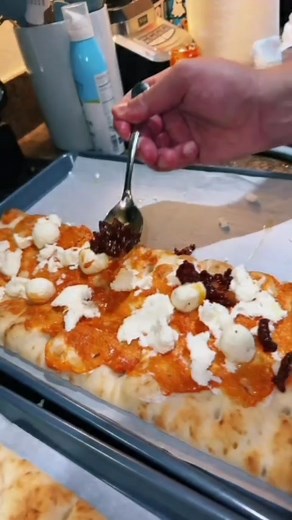 10K views · 84 reactions | Great for date night OR pigging out solo over the sink like a dog #dipking #viralrecipe #traderjoesfoodreviews #traderjoesdatenight #pizzalover | Brunogoldenboy | Facebook