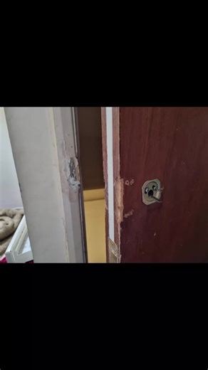 New yale latch lock, #security #lock #diy #homefix #homerenovation #homefix #safety