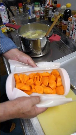 【さだちゃんクッキング】今回はカレーです！