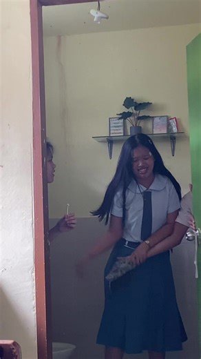 _mrnbrns on IG (@imyanapot)’s video of trend challenge dances