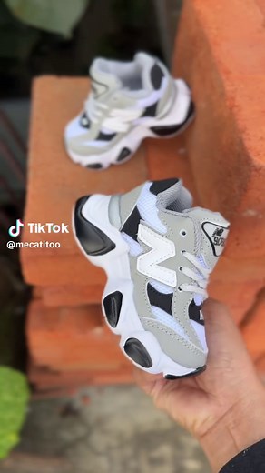 Nuevos New Balance 9060 para Bebés en tu Colección