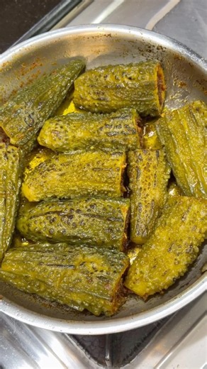bharwa karela recipe , stuff karela recipe | #bharwakarela #karelarecipe
