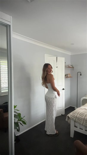 molly (@mollyybarton)’s videos with original sound - Fred Again Fans