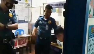 19M views · 397K reactions | YUNG GUSTO MONG MAMITIK NG TENGA PERO HINDI PWEDE, YUNG GUSTO MONG BIGYAN NG MATINDING REBUTT PERO PULIS KA! SNAPPY SALUTE TO NCPO PS 3 PERSONNEL . MABUHAY KAYO GOD BLESS! TWO THUMBS UP PO! MGA IDOL! Matutong makipag usap ng maayos sa mga PULIS hindi nila deserve na bastusin at sigawsigawan lang. . Ctto. | Coach Dennis Zuniega | Facebook