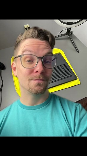 #greenscreen I opened the laptop.. #hp #victus #openbox #missingram #ianstech #techtok #tech