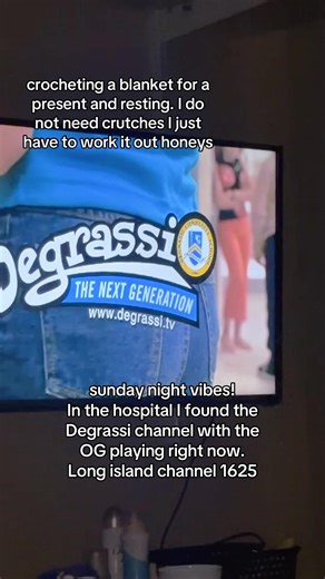 degrassi and crocheting while in recovery