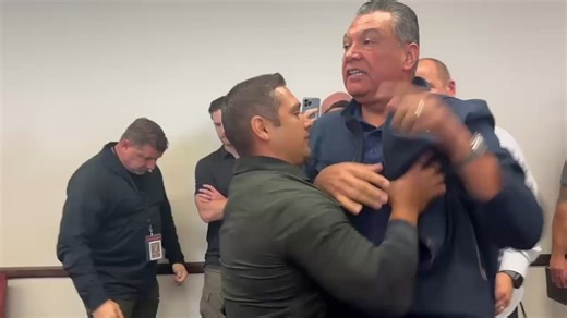 CA Sen. Alex Padilla forcibly removed after interrupting news conference by DHS Sec. Kristi Noem