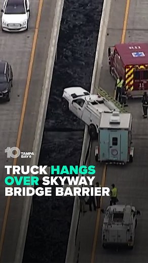 193K views · 430 reactions | SCARY CRASH  Rescue workers assisted a...