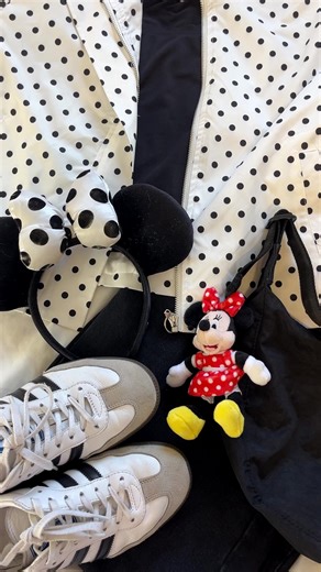 Stylish Disney Outfit Ideas for Your Next Visit