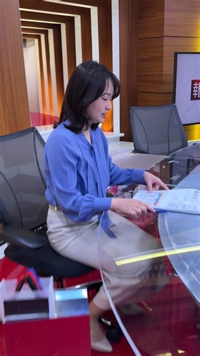 きょうのリール動画🎥❣️ #篠原梨菜アナウンサー に 2024年の「新語・流行語大賞」の候補となる30の言葉の中から スバリ大賞を予想してもらいました🗣️🔤 篠原アナの予想は当たるのか？！ 気になる年間大賞などは12月2日に 発表される予定です🏆️ 放送は毎週月曜〜金曜 夜7時30分からです！ ぜひチェックしてください📺🫶 #報道1930 #TBS #BSTBS #JNN #ニュース #テレビ #篠原梨菜アナウンサー #篠原アナ #篠原梨菜 #女子アナウンサー #女子アナ #新語 #流行語 #BeReal #blingbangbangborn #猫ミーム #ネコリナ #5050