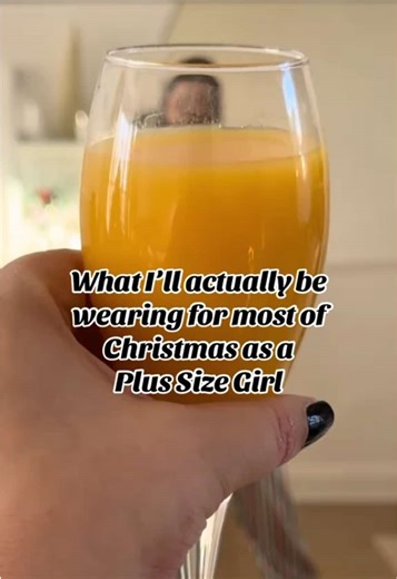 Plus Size Christmas Outfit Ideas for 2023