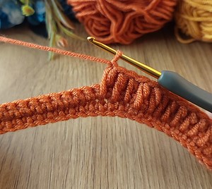 62K views · 879 reactions | This model is legendary!!. Very easy sequential crochet pattern explanation for beginners. #crochet #knitting #diy | Knitting & Crochet World | Facebook