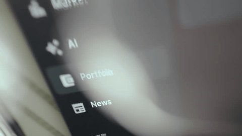 clip-4008118907-vertical-side-menu-trading-platform-interface-portfolio