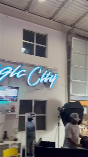 When D kicks EVERYONE OUT! #kountrywayne #kountrywaynecomedy #kountrywayneskits #kountrywaynenewvideos #Jesusispoppin #god #jesuspoppin #comedytiktok #comedian