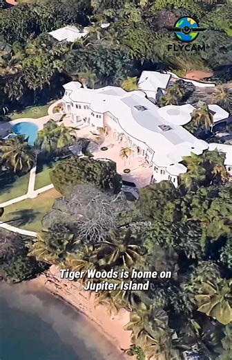 Tiger Woods' House in Jupiter Island, Florida #house #usa #livmiami #penthouse #billionairebunker #island #luxury | Deb Wu