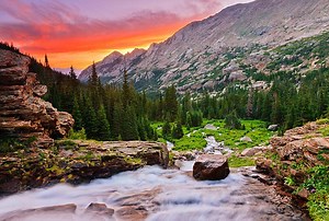 Ribbon Falls Hike in Rocky Mountain National Park