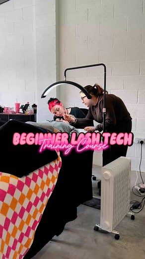 🌸 BEGINNER LASH TECH TRAINING 🌸-Have you always dreamt of becoming a lash tech but haven’t found the right course for you? Well look no further because here I am 😍-My 1:1 beginner training courses have EVERYTHING you need to know in order to become a fully qualified lash tech at the end and to go and work on clients straight away 🔥 -DAY 1:💘 EYE ANATOMY💘 HEALTH & SAFETY 💘 CONTRAINDICATIONS 💘 REMOVAL TECHNIQUES 💘 LASH BATH💘 ROOM PREP💘 ALL ABOUT YOUR GLUE💘 ALL ABOUT LASHES💘 DEALING WIT