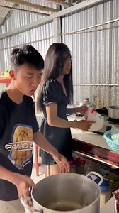 Câu chuyện con cua | Tủn Cùi Bắp TV