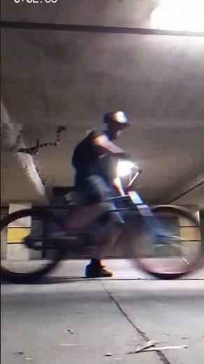 Coaster Brake Bicycle Skid #transitionbikes #bicyclestunt #bike #skidding