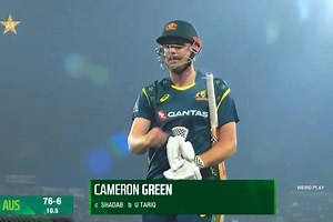 C Green frustrated About usman tariq Bowling Action. 🤐🙂 | Siyam Ahmed