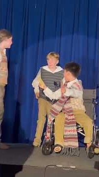 “I Got a Golden Ticket” live singing, Ryan Cheng as Charlie Bucket 2023