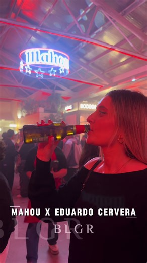 Ahir vaig estar a la presentació del Drop Falles 2026 de Mahou , una col·lecció càpsula que uneix tradició i streetwear. El projecte naix del teixit creat per l’indumentarista Eduardo Cervera per a l’edició especial de Mahou Falles 2026, i la marca valenciana BLGR l’ha portat al món de la roba urbana. El resultat? Una manera diferent de reinterpretar la indumentària valenciana i connectar-la amb la cultura actual. Falles, tradició i streetwear en una mateixa peça. 🔥 Gràcies per convidar-me a de