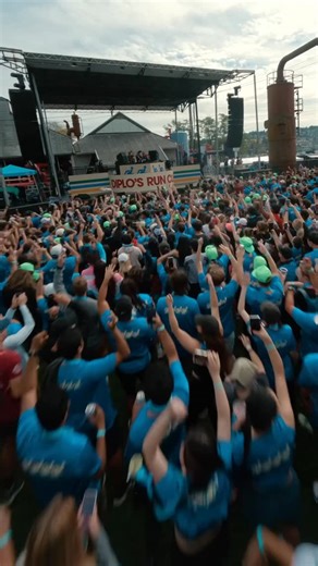 Diplo’s Run Club on Instagram: "Seattle, we’re gonna be honest y’all are fast, and you can party hard 😮‍💨 SF AND LA SEE YOU SOON"