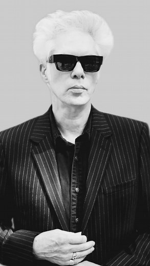 the.film.directing on Instagram: "Jim Jarmusch is a legendary figure in independent cinema, known for his minimalist style and dry humor. From Stranger Than Paradise (1984) to Dead Man (1996) and Paterson (2016), his films explore everyday moments with poetic simplicity and subtle wit. Jarmusch blends music, dialogue, and visual storytelling to create films that feel both timeless and uniquely his own. He proves that cinema doesn’t always need spectacle — sometimes quiet observation is enough to